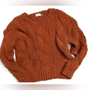 Blue Ivy Women’s Medium Large Rust Cable Knit V-neck Sweater NWT